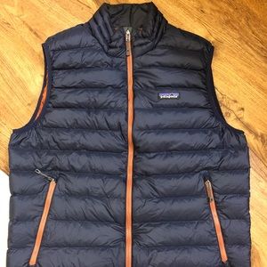 Men’s Patagonia down sweater vest
